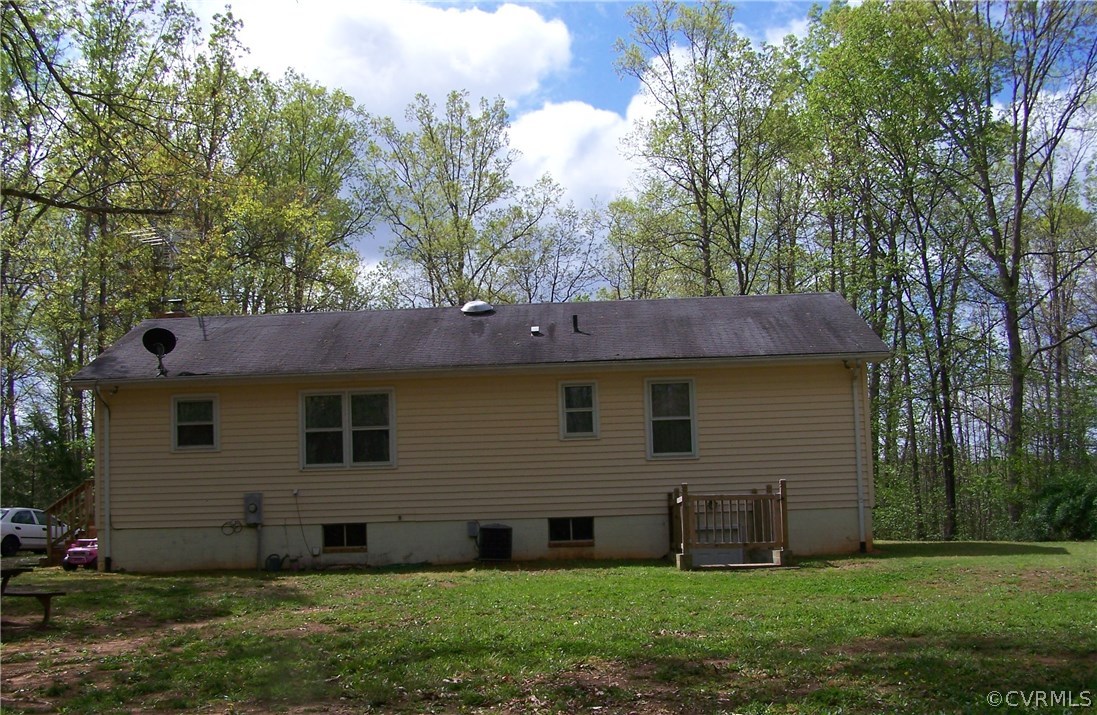 2383 Sizer Road Beaverdam, VA 23015 - Photo 3 of 29 a view of house with backyard