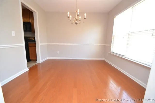 a view of empty room with window