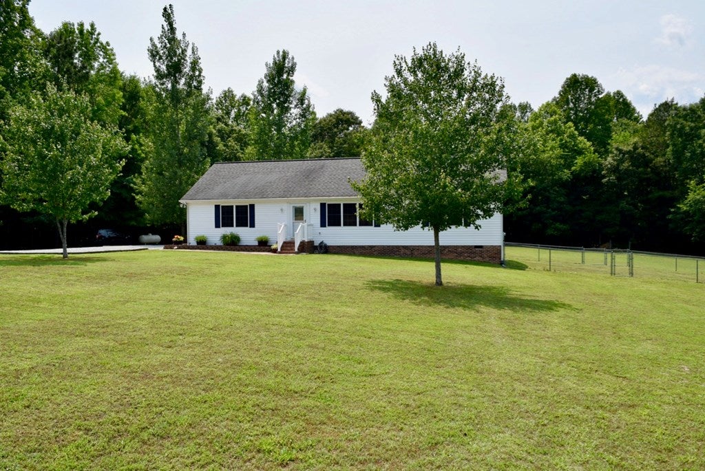 2854 Brunswick Road Blackstone, VA 23824 - Photo 44 of 47 Gallery Image 44