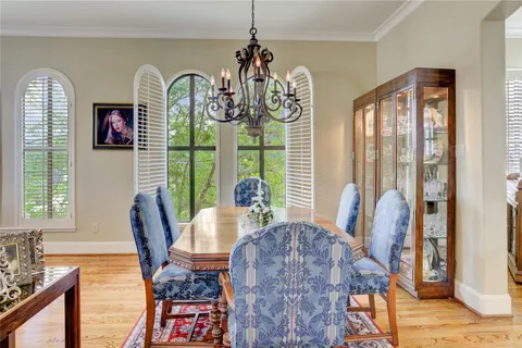 $850,000 | 1008 Potomac Drive, Houston, TX 77057