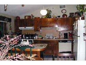 51 Redfield Circle Derry, NH 03038 - Photo 3 of 3