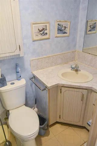 $180,000 | 47 Delaware Court, Unit 10, Palm Harbor, FL 34684