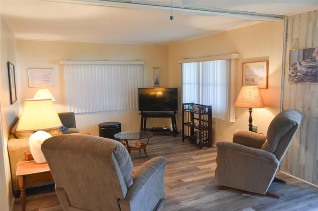 $180,000 | 47 Delaware Court, Unit 10, Palm Harbor, FL 34684