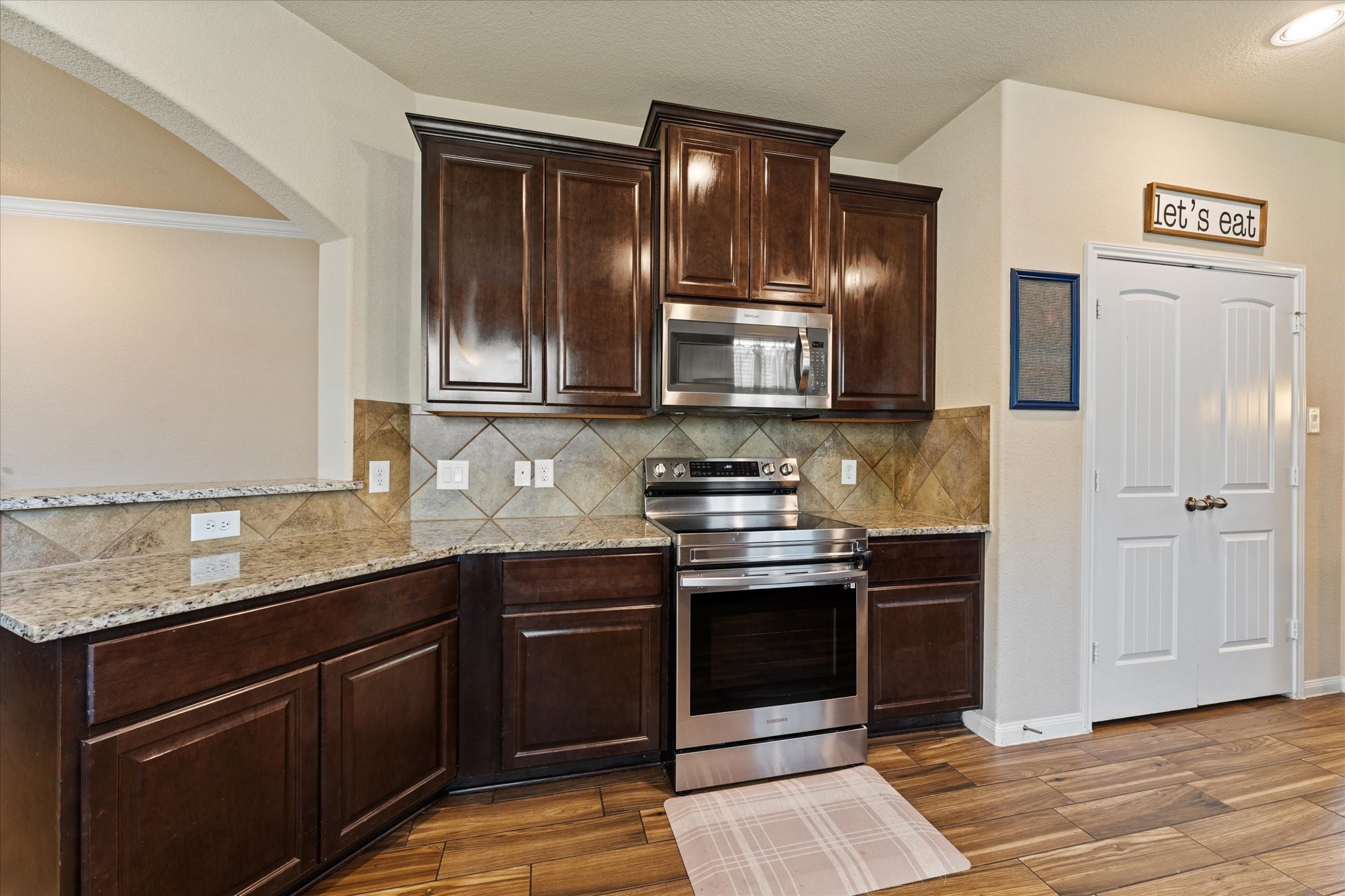 12206 Walden Road Montgomery, TX 77356 - Photo 6 of 24