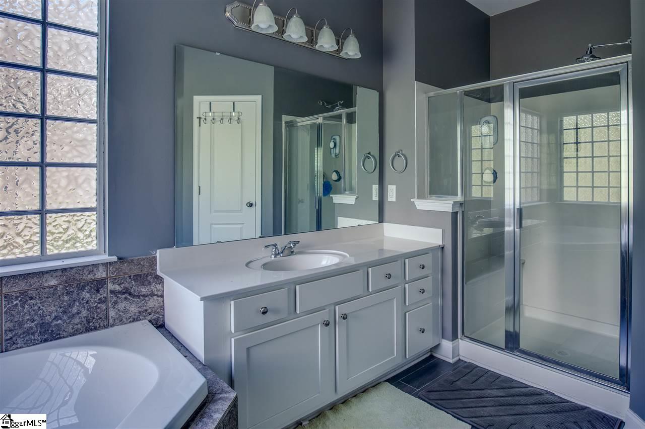 125 Arnold Mill Road Simpsonville, SC 29680 - Photo 14 of 32 Gallery Image 14