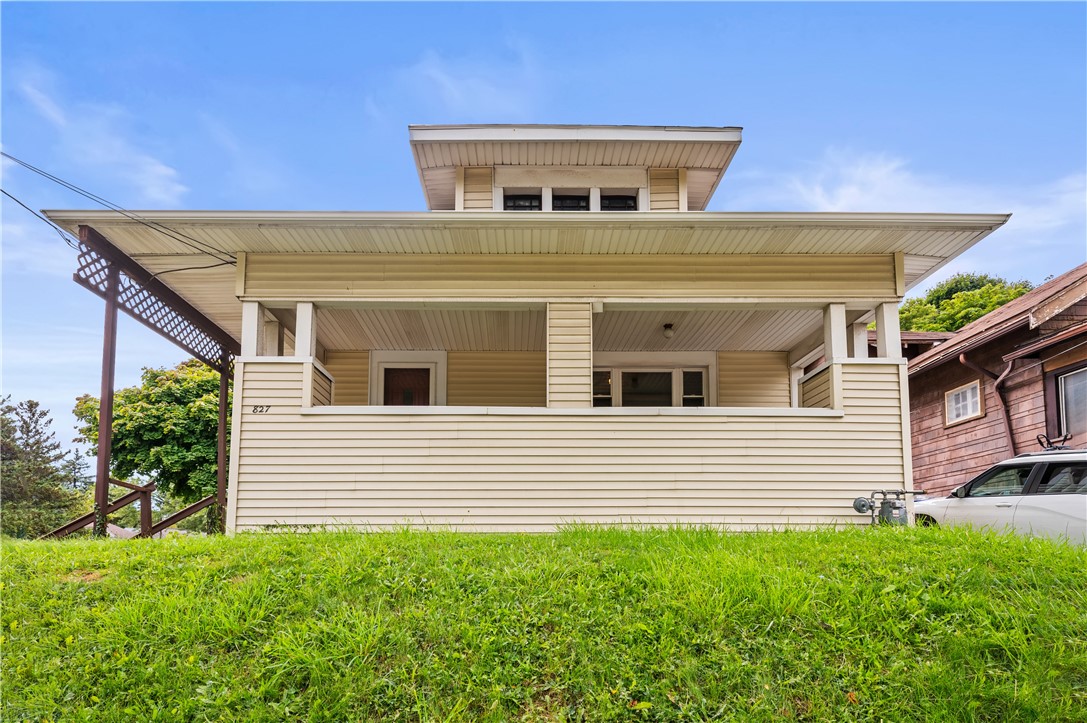 827 Ridgeway Avenue Rochester, NY 14615 - Photo 1 of 1 Welcome to 827 Ridgeway!