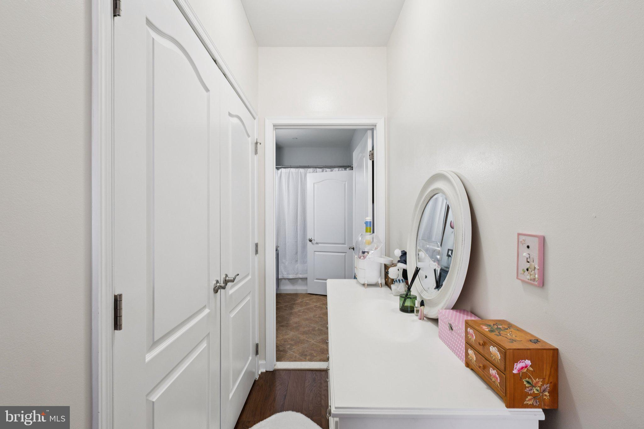 309 Carson Terrace Huntingdon Valley, PA 19006 - Photo 23 of 44