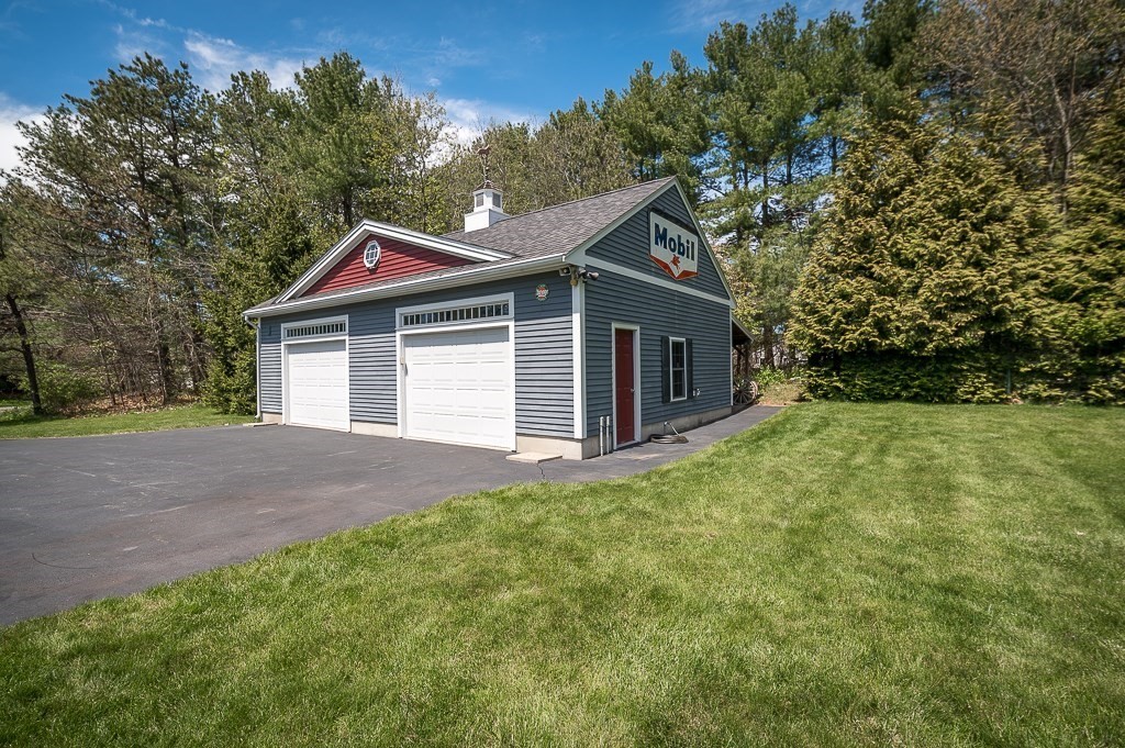 40 Longmeadow Drive Rowley, MA 01969 - Photo 31 of 37