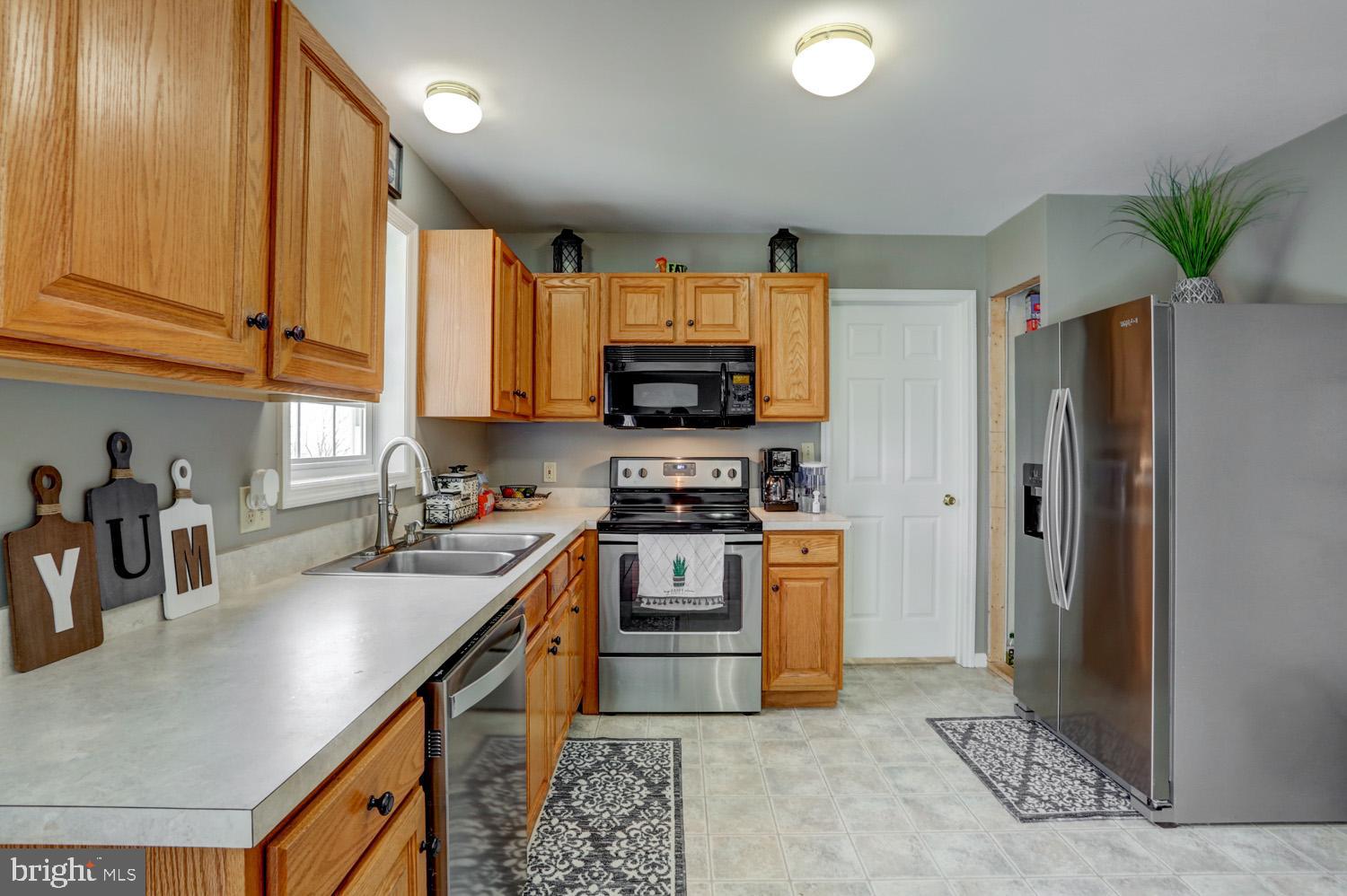 57 Ridge Avenue Ephrata, PA 17522 - Photo 17 of 38 Gallery Image 17