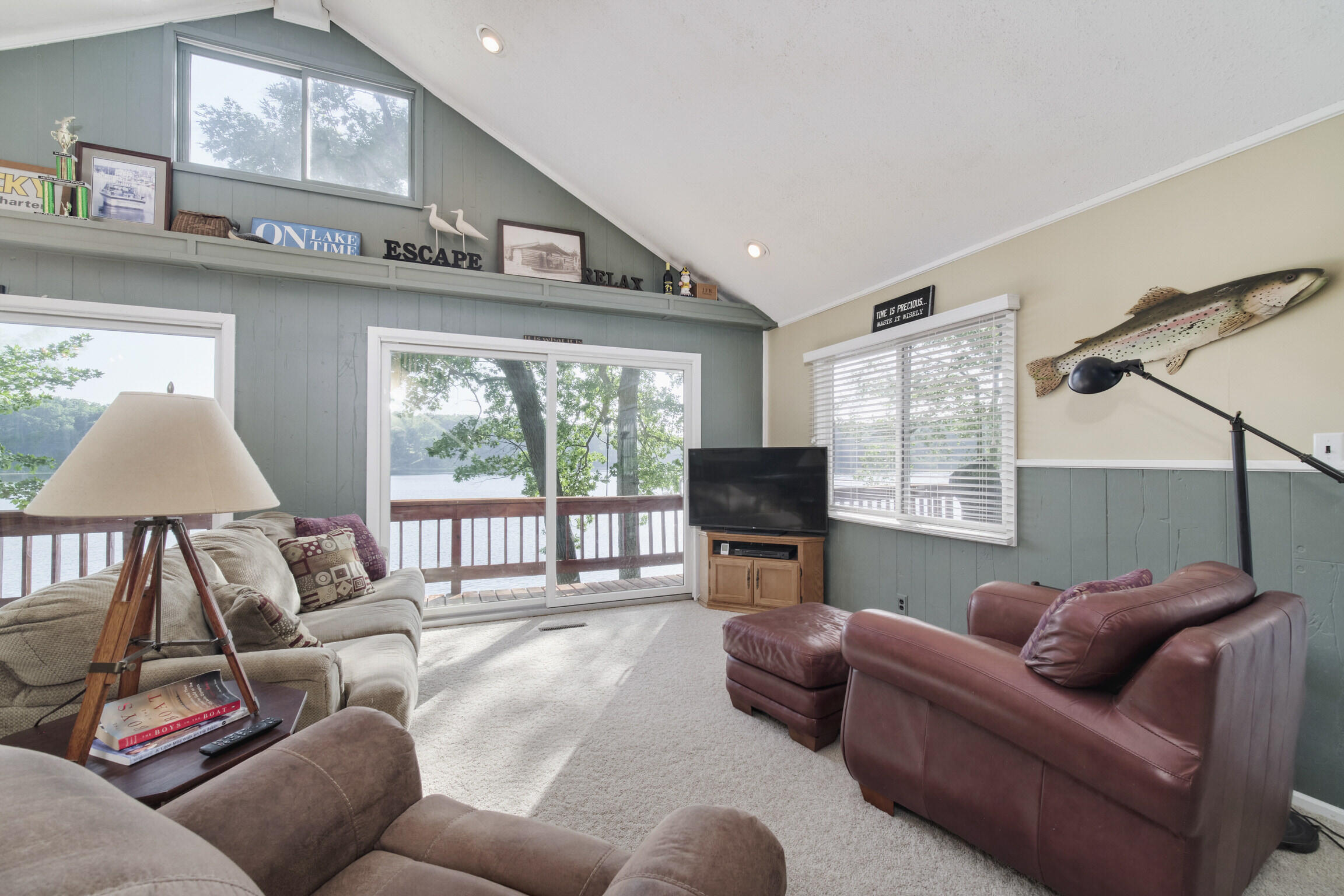 6373 East Trail Ridge Road Fountain, MI 49410 - Photo 14 of 62 LIving Room