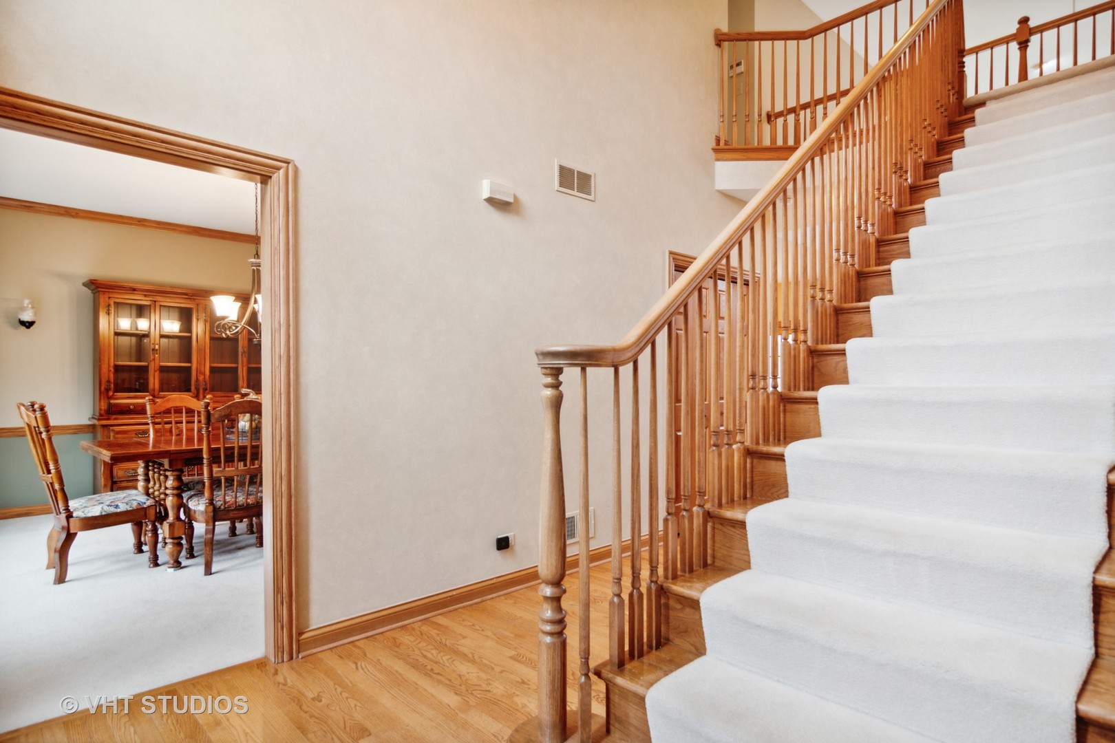 902 Bridle Lane Cary, IL 60013 - Photo 4 of 60 a view of entryway and hall with dining room