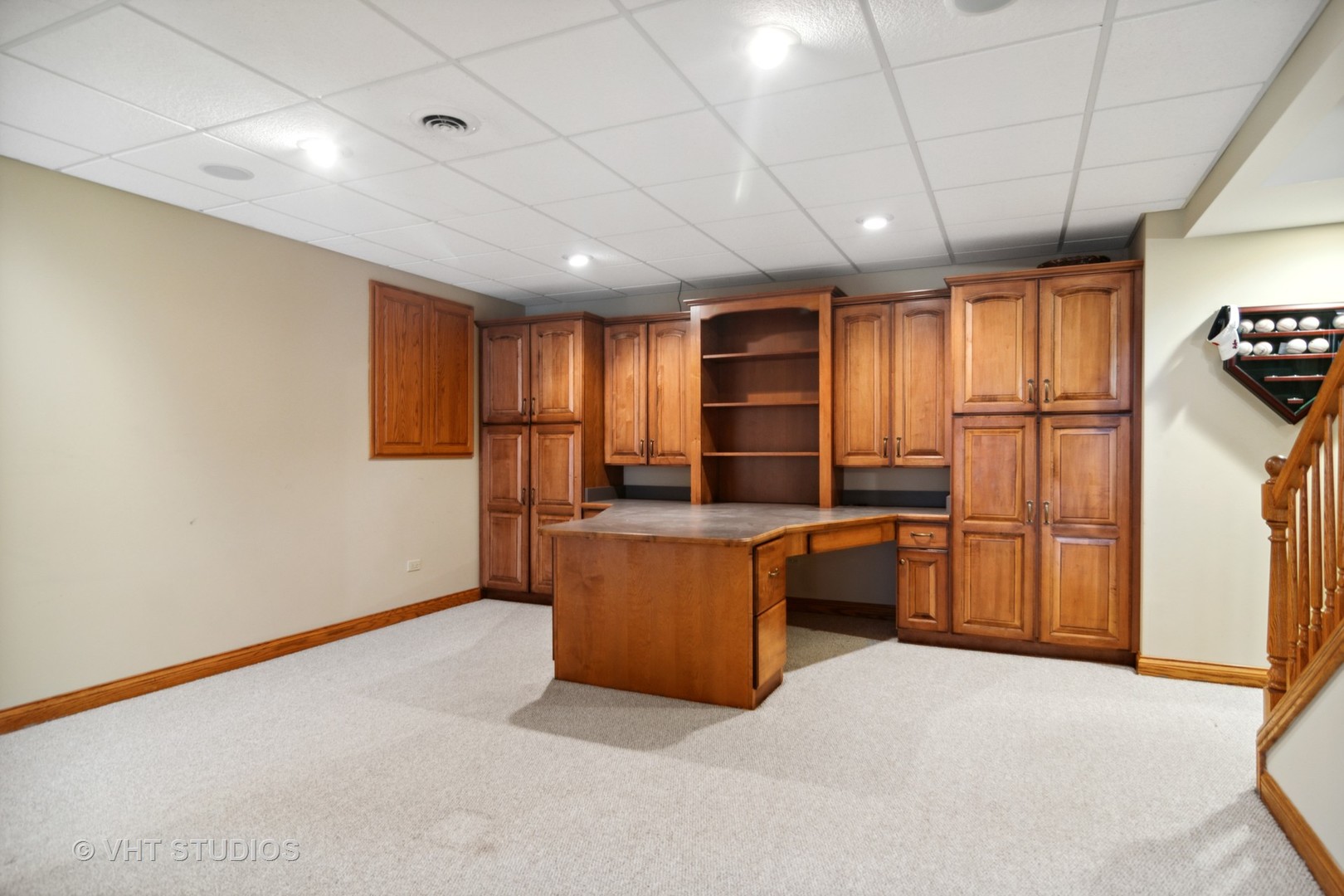 902 Bridle Lane Cary, IL 60013 - Photo 41 of 60 a kitchen with refrigerator and window