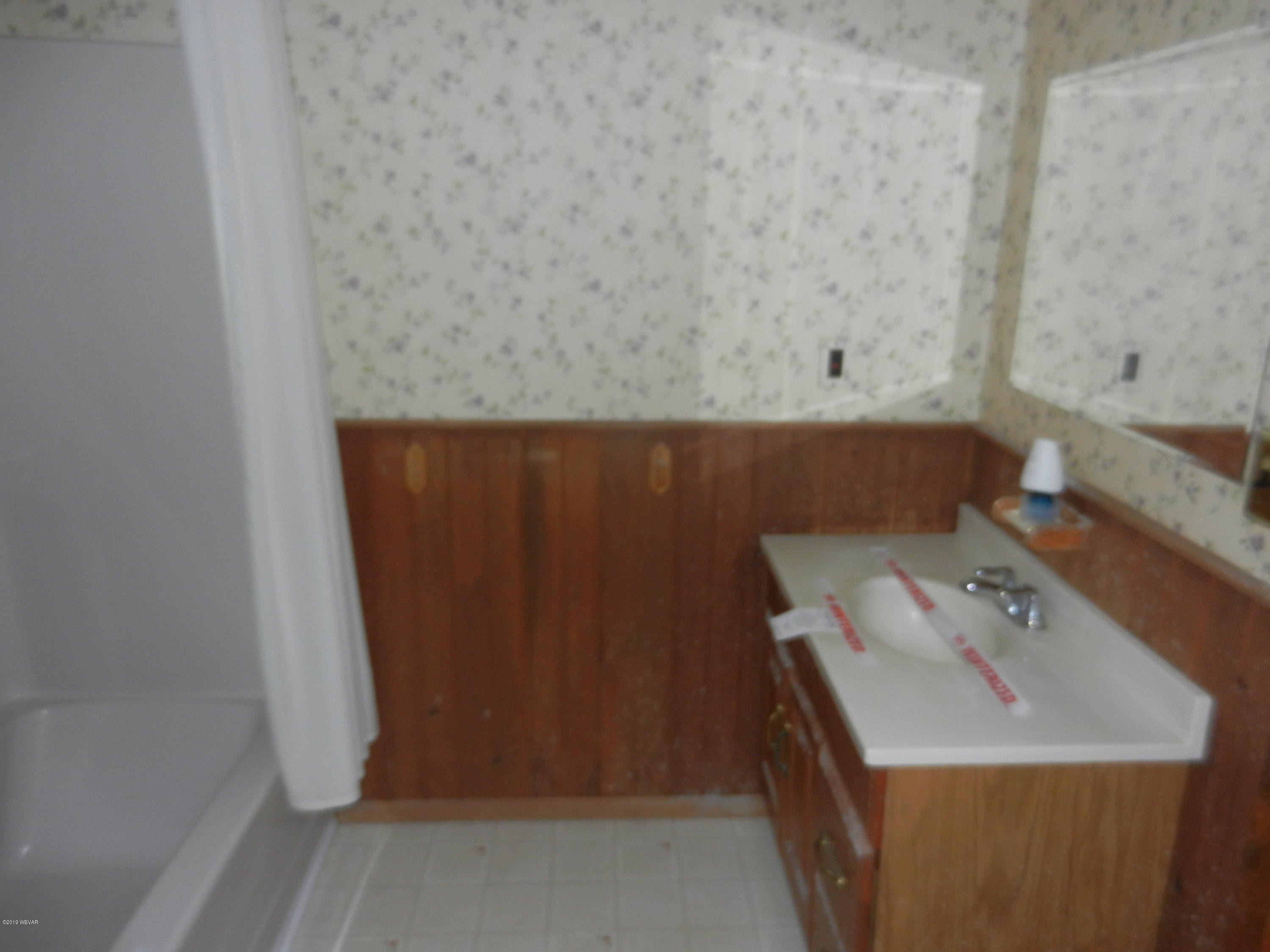 165 Round Top Road Wellsboro, PA 16901 - Photo 17 of 26 ASTER BATH