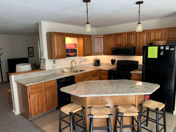 $58,000 | 9 Mountain Sun Way, Unit 16D, Waterville Valley, NH 03215