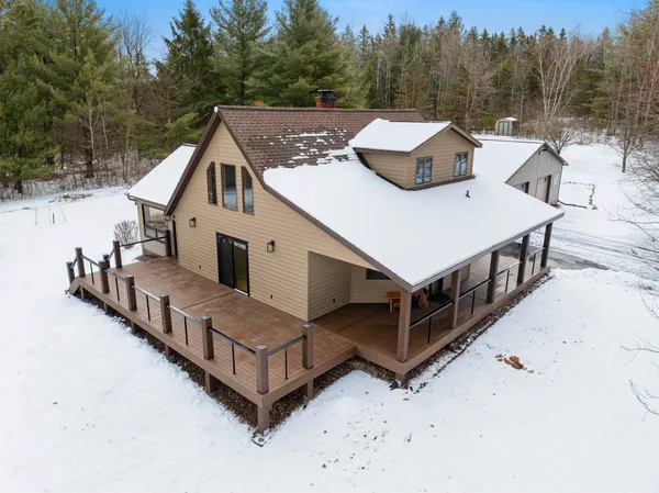 $555,000 | 155030 Pine Bluff Road, Wausau, WI 54403