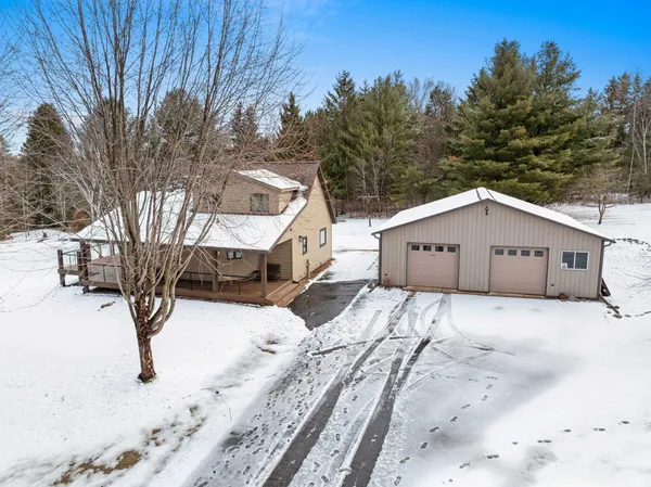 $555,000 | 155030 Pine Bluff Road, Wausau, WI 54403