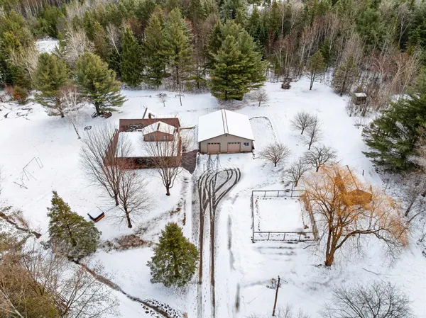 $555,000 | 155030 Pine Bluff Road, Wausau, WI 54403