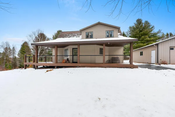 $555,000 | 155030 Pine Bluff Road, Wausau, WI 54403