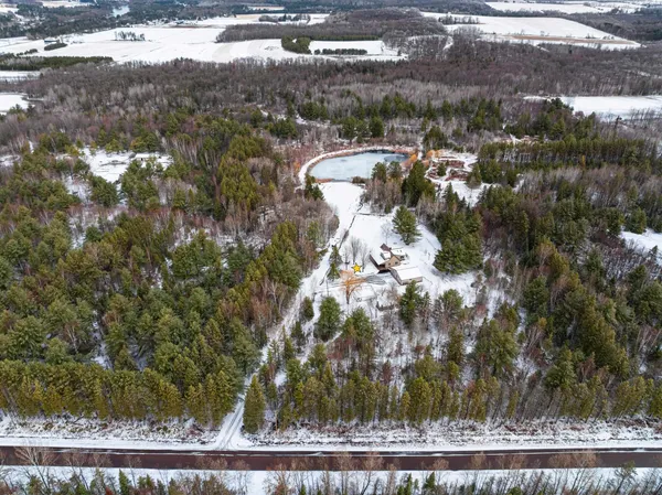 $555,000 | 155030 Pine Bluff Road, Wausau, WI 54403