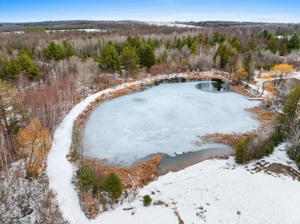 $555,000 | 155030 Pine Bluff Road, Wausau, WI 54403