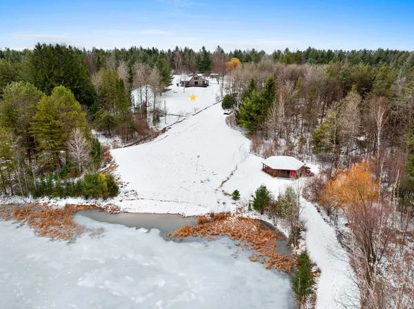 $555,000 | 155030 Pine Bluff Road, Wausau, WI 54403