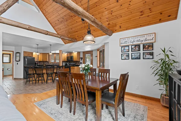 $555,000 | 155030 Pine Bluff Road, Wausau, WI 54403