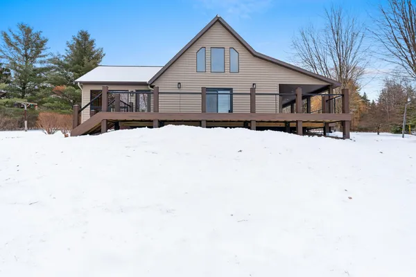 $555,000 | 155030 Pine Bluff Road, Wausau, WI 54403