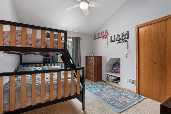 $555,000 | 155030 Pine Bluff Road, Wausau, WI 54403