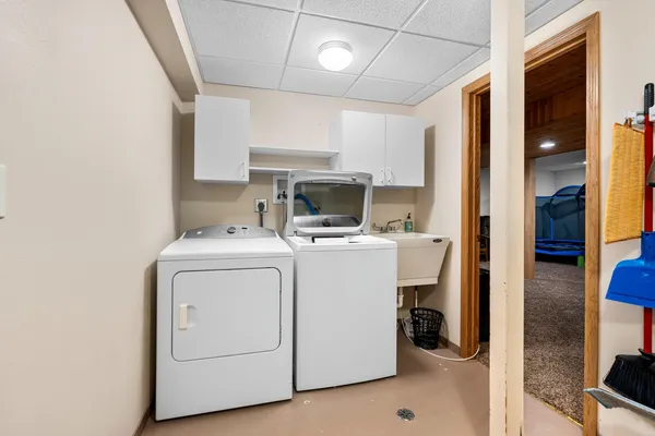 $555,000 | 155030 Pine Bluff Road, Wausau, WI 54403