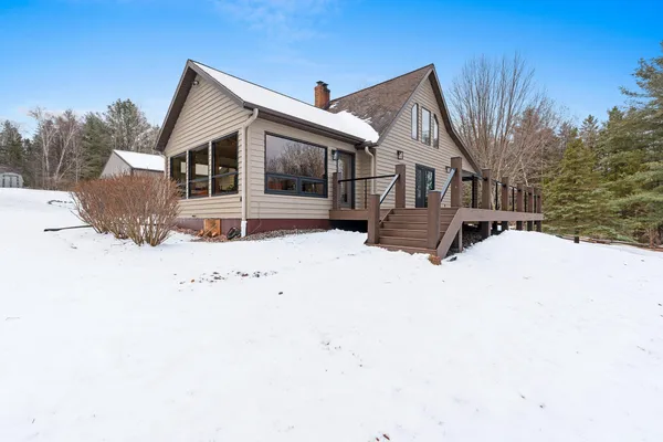 $555,000 | 155030 Pine Bluff Road, Wausau, WI 54403