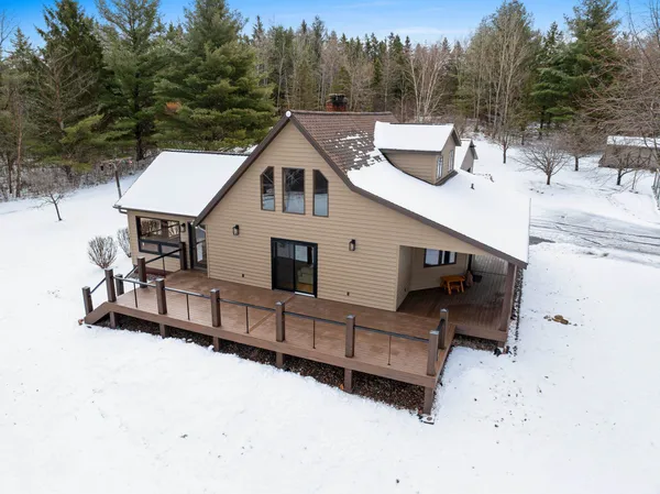 $555,000 | 155030 Pine Bluff Road, Wausau, WI 54403