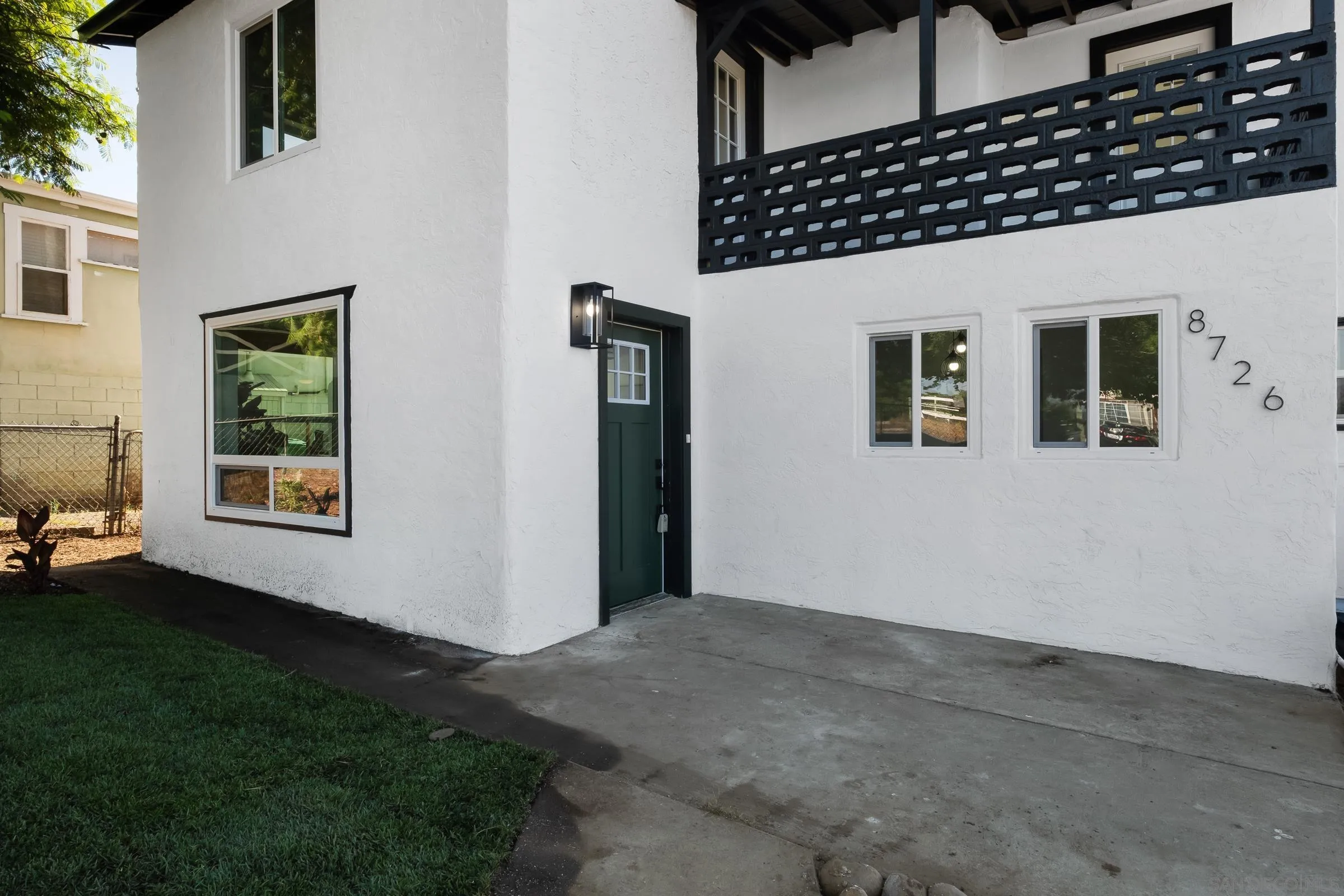 8726 Almond Road Lakeside, CA 92040 - Photo 3 of 31