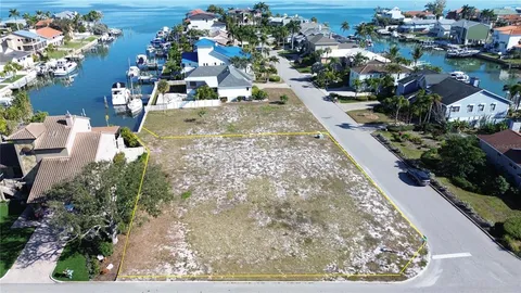 $650,000 | 139 9th Street East, Tierra Verde, FL 33715