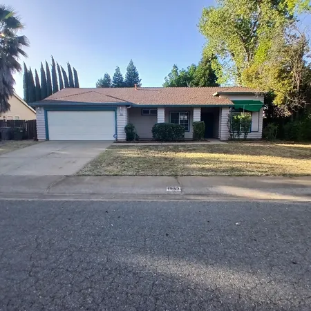 $335,000 | 1943 Eddy Way, Redding, CA 96002