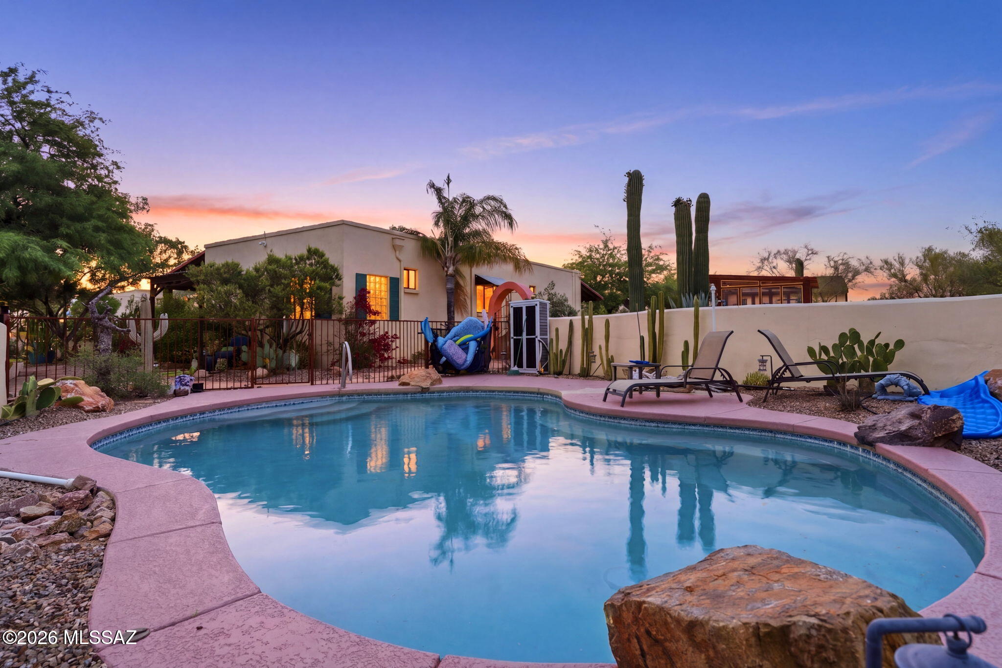 5105 North Our Road Tucson, AZ 85743 - Photo 11 of 46