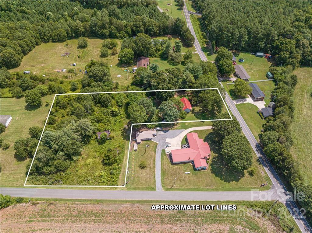 1212 Tot Dellinger Road Cherryville, NC 28021 - Photo 4 of 46