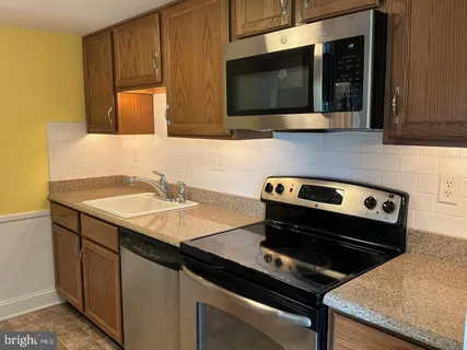 $350,000 | 15 Hermitage Drive, New Hope, PA 18938