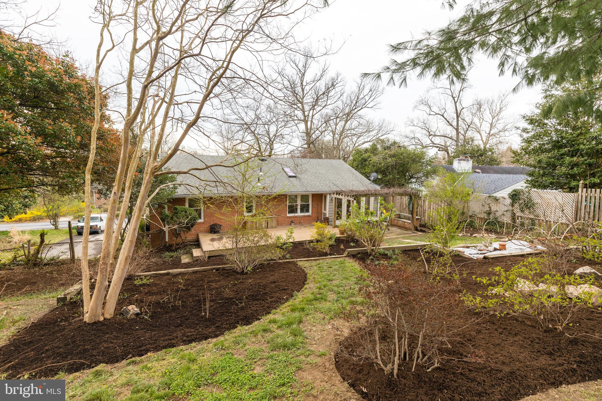 6113 Walhonding Road Bethesda, MD 20816 - Photo 25 of 26 Over a quarter acre of land!