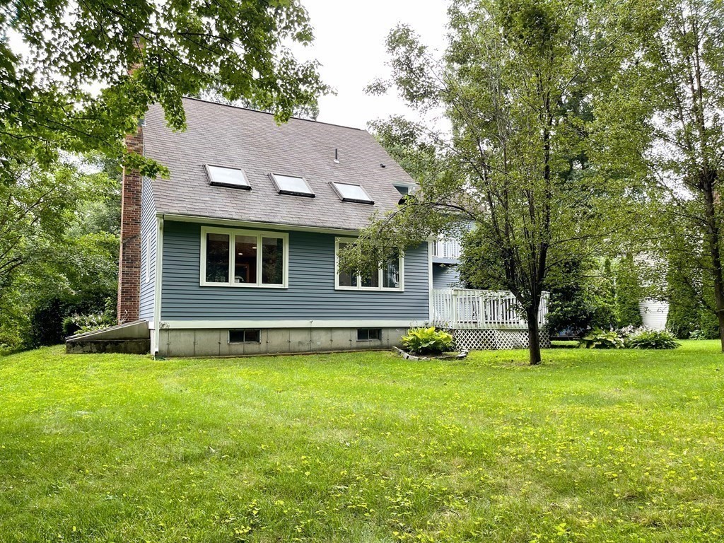 20 Tattan Farm Road Worcester, MA 01605 - Photo 3 of 36 Gallery Image 3