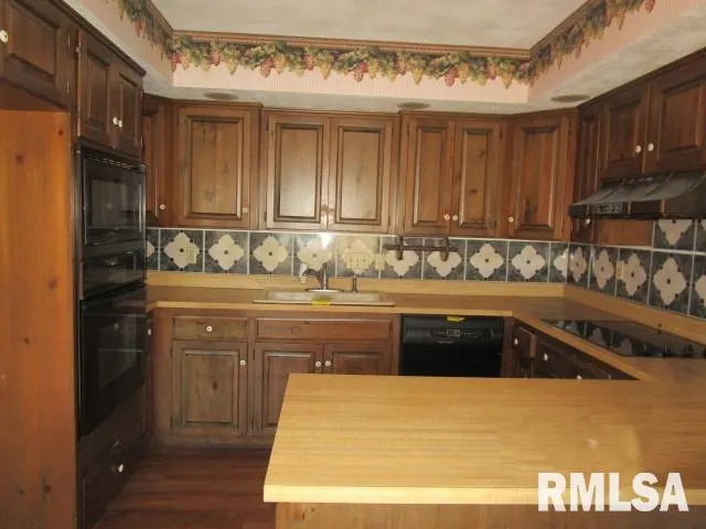 $159,000 | 302 Palm Street, Canton, IL 61520