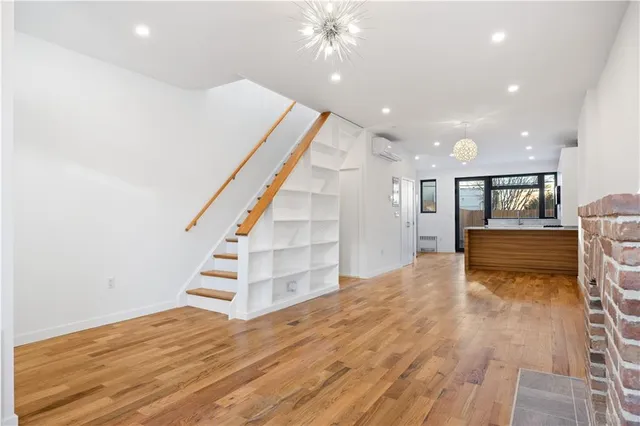 $2,499,000 | 515 A 17th Street | Windsor Terrace