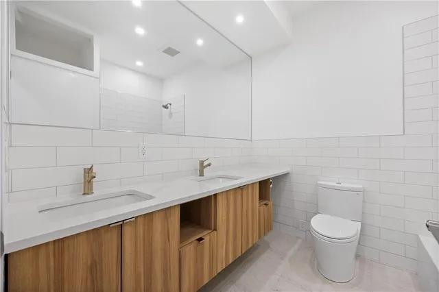 $2,499,000 | 515 A 17th Street | Windsor Terrace