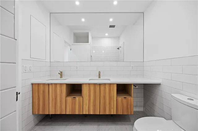 $2,499,000 | 515 A 17th Street | Windsor Terrace