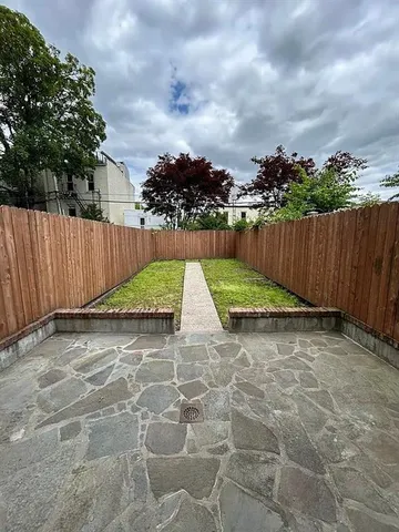 $2,499,000 | 515 A 17th Street | Windsor Terrace