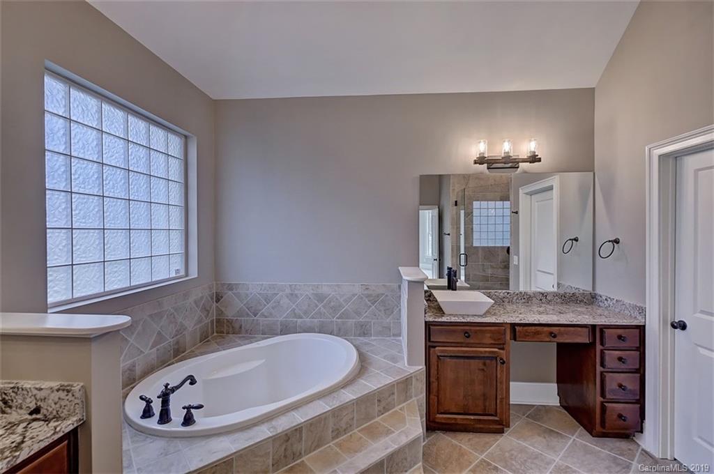 6657 Fox Ridge Circle Davidson, NC 28036 - Photo 22 of 48