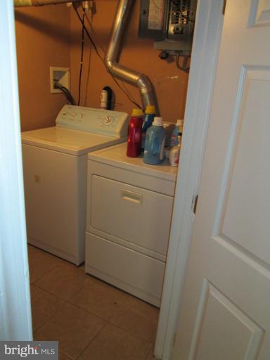 4214 Kensington Road Baltimore, MD 21229 - Photo 12 of 15 Basement