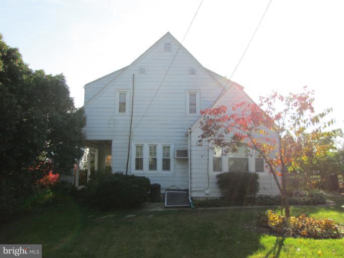 4214 Kensington Road Baltimore, MD 21229 - Photo 13 of 15 Exterior (Rear)