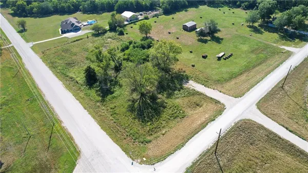 $79,000 | 31065 West 199th Street, Edgerton, KS 66021