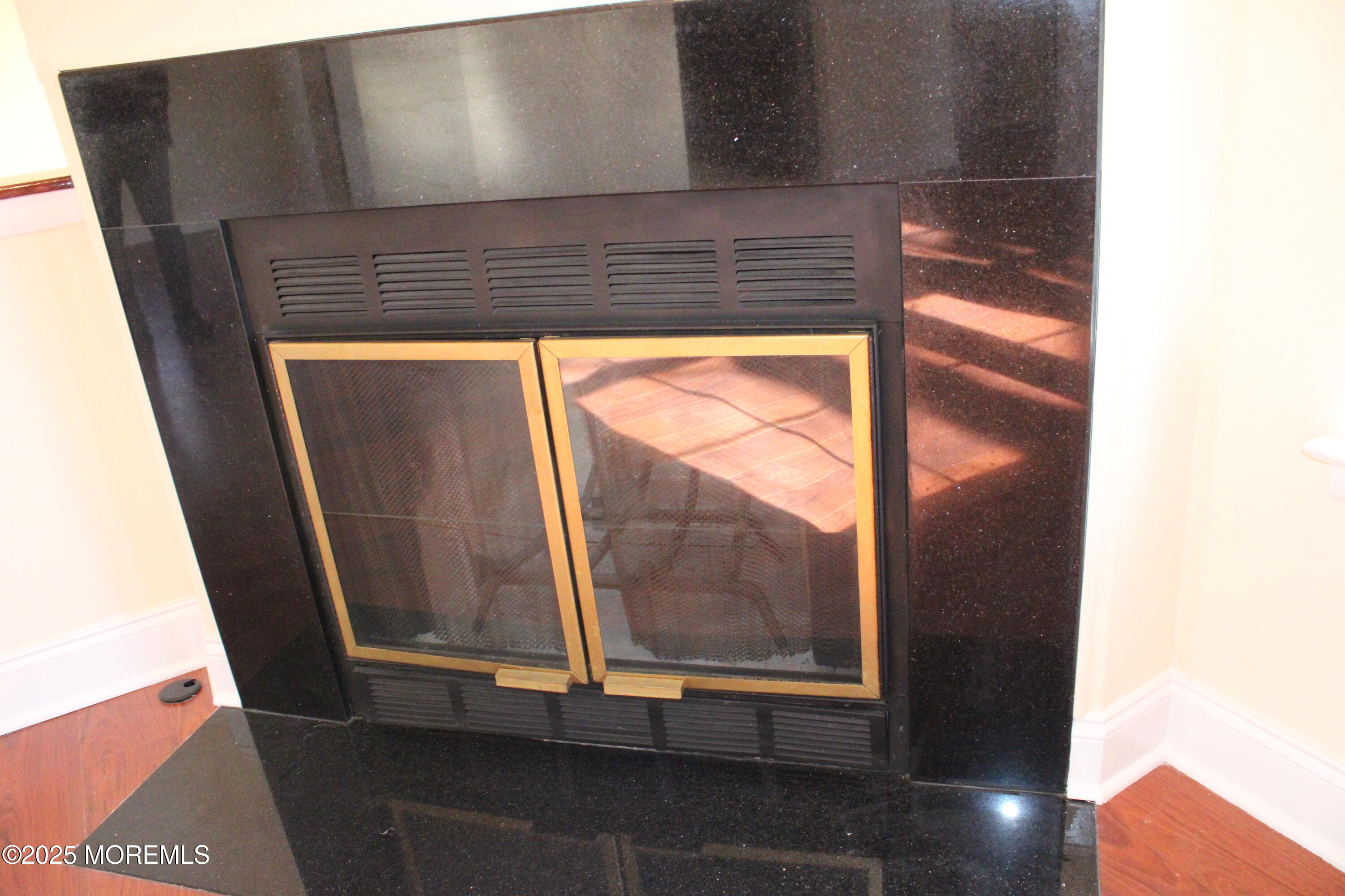 94 Azalea Circle Jackson, NJ 08527 - Photo 10 of 31 a view of entryway