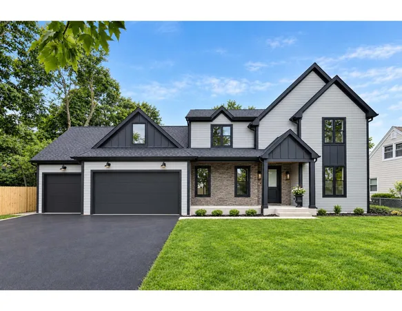 $2,188,800 | 310 Nottingham Avenue, Glenview, IL 60025
